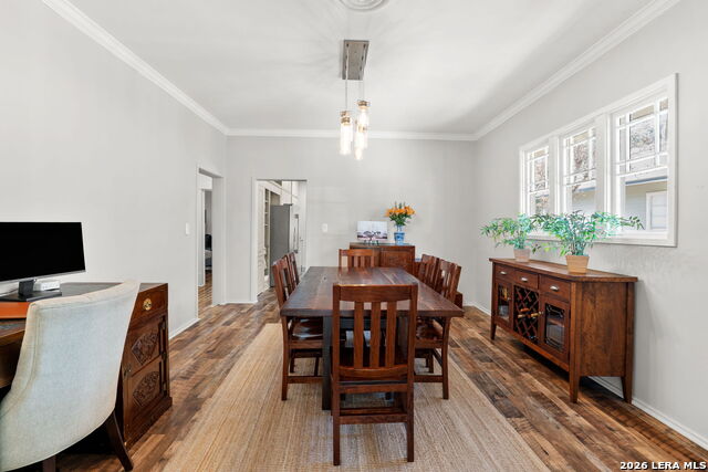 Image 8 of 41 For 230 Argyle  