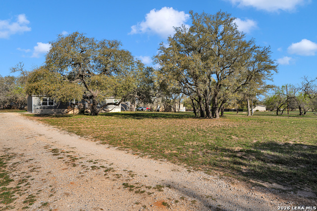 Image 18 of 21 For 22915 Savannah Hts