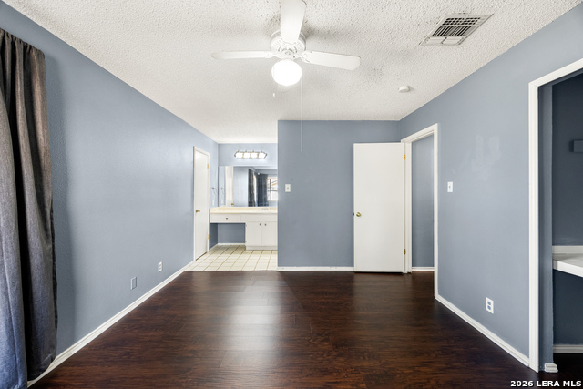 Image 22 of 42 For 9334 Dover Rdg