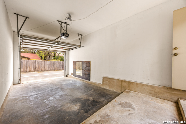 Image 25 of 42 For 9334 Dover Rdg