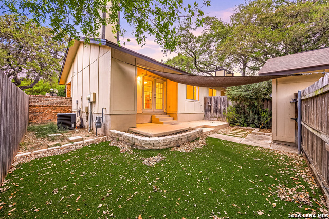 Image 27 of 42 For 9334 Dover Rdg