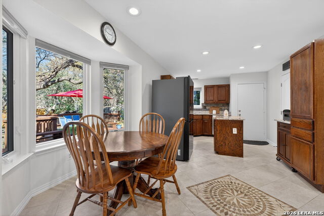 Image 22 of 56 For 9319 Jorwoods