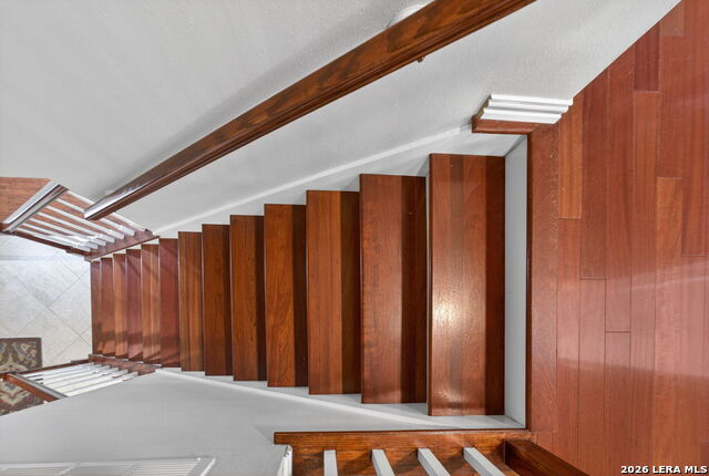 Image 32 of 56 For 9319 Jorwoods