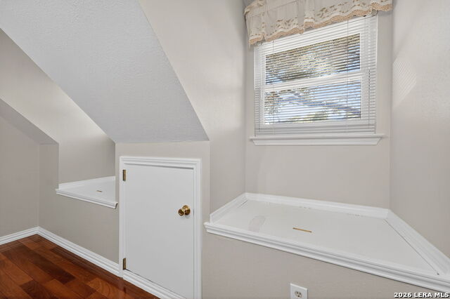 Image 45 of 56 For 9319 Jorwoods