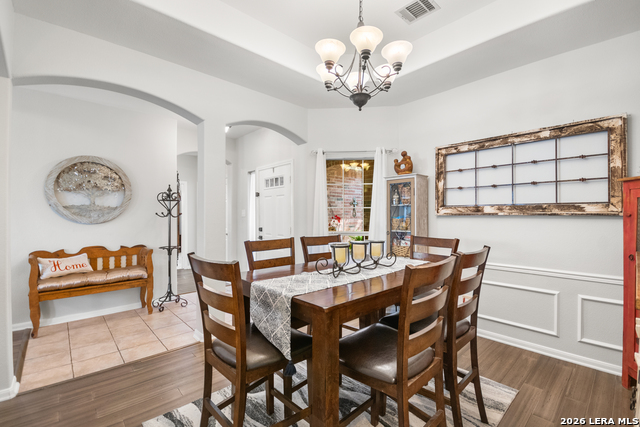 Image 21 of 47 For 1515 Crescent Woods