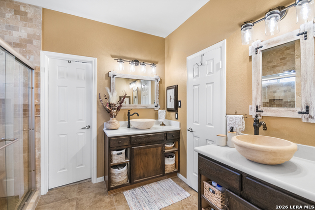 Image 33 of 47 For 1515 Crescent Woods