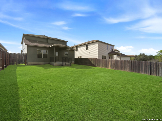 Image 26 of 35 For 1215 Butterfly Post