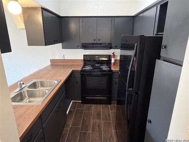 Image 5 of 25 For 520 Gentleman  19