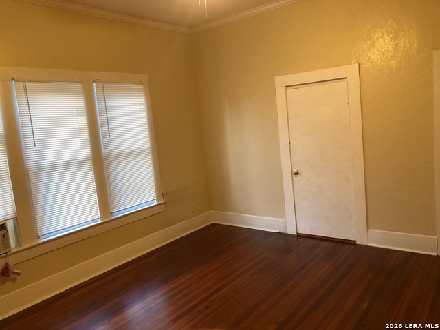 Image 15 of 35 For 520 Paschal  