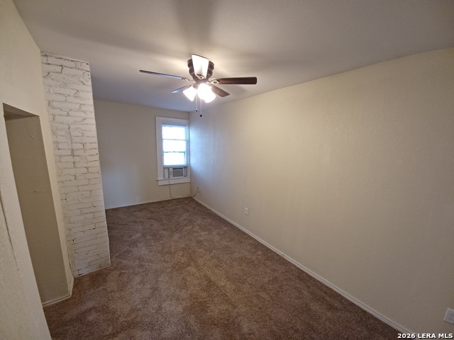 Image 16 of 35 For 520 Paschal  