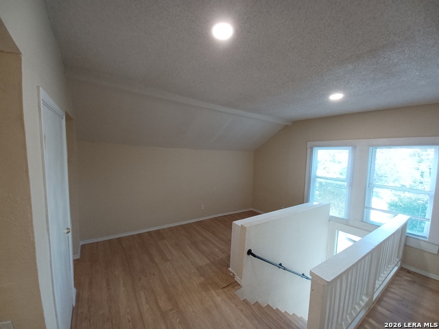 Image 26 of 35 For 520 Paschal  