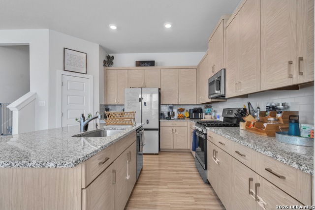 Image 17 of 50 For 3004 Werra  