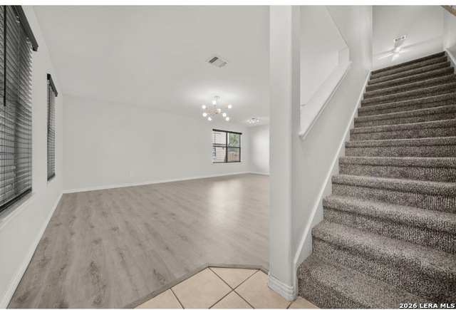 Image 13 of 29 For 902 Magnolia Bend