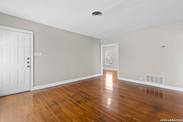 Image 24 of 38 For 553 Club  