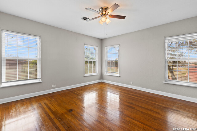 Image 30 of 38 For 553 Club  