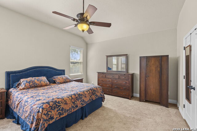 Image 32 of 49 For 1082 Cedar Glen