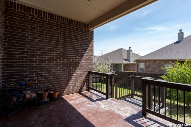 Image 40 of 49 For 1082 Cedar Glen