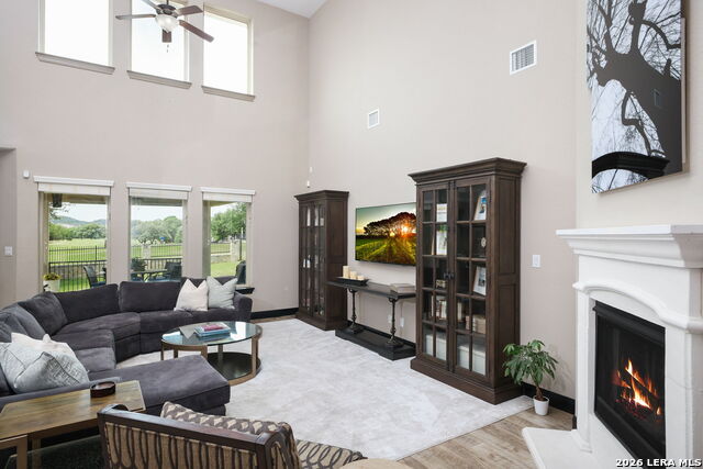 Image 10 of 48 For 7 Marbella  