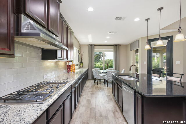 Image 15 of 48 For 7 Marbella  