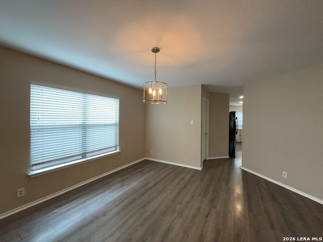 Image 12 of 76 For 7051 Shadow Run