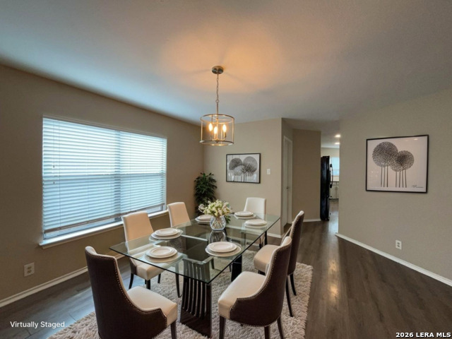 Image 2 of 76 For 7051 Shadow Run