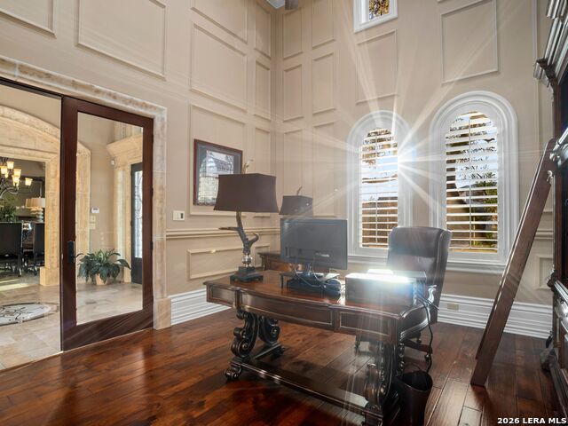 Image 28 of 61 For 8730 Terra Gate