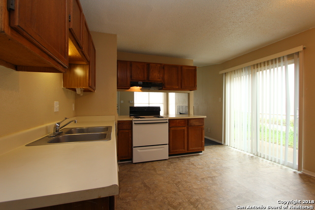 Image 12 of 32 For 9643 Bratton