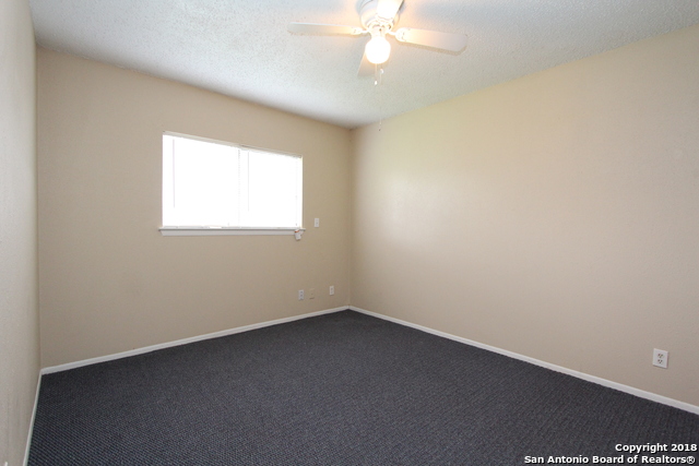 Image 19 of 32 For 9643 Bratton