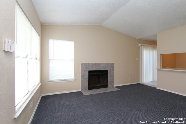 Image 4 of 32 For 9643 Bratton