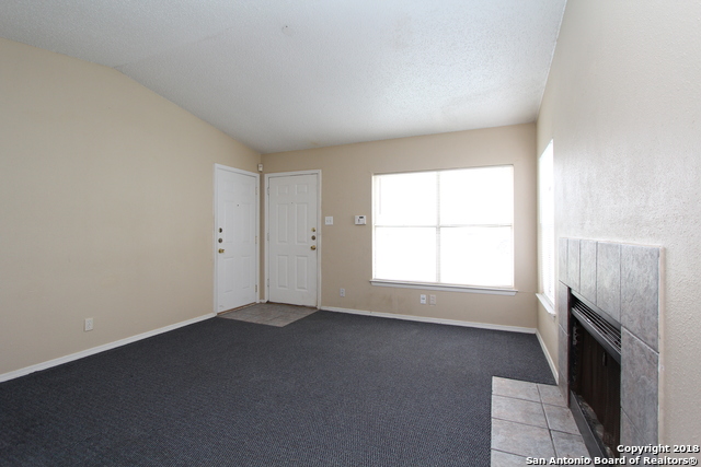 Image 7 of 32 For 9643 Bratton