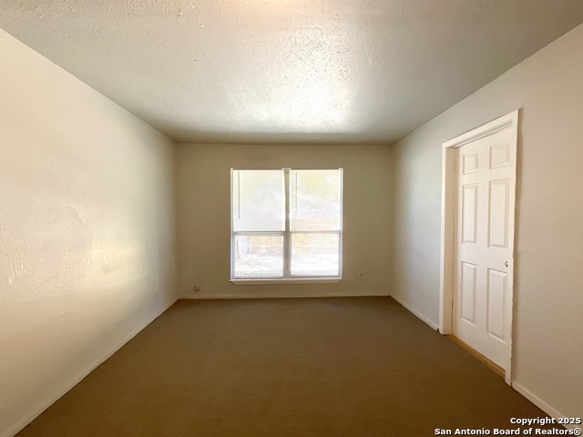 Image 20 of 31 For 7237 Glen Bay