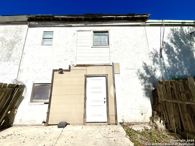 Image 22 of 23 For 7042 Glen Mist