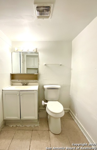 Image 4 of 23 For 7042 Glen Mist