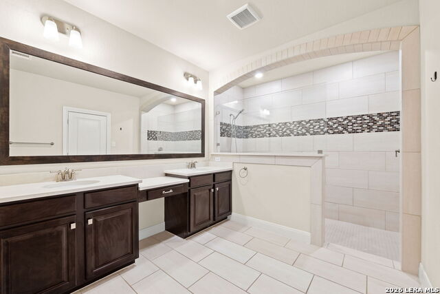 Image 15 of 34 For 12123 Buckaroo Ranch