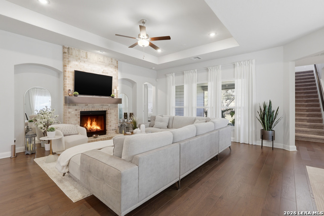 Image 17 of 60 For 499 Poe  