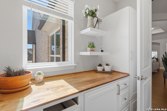 Image 41 of 60 For 499 Poe  