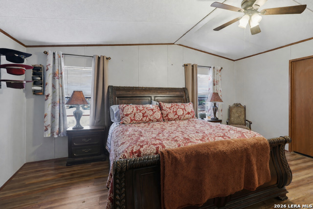 Image 10 of 26 For 197 Lake View Dr