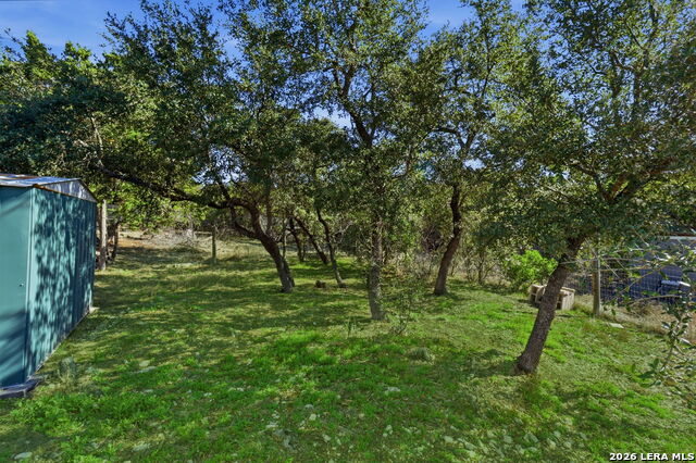 Image 18 of 26 For 197 Lake View Dr