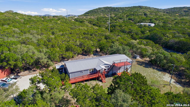 Image 2 of 26 For 197 Lake View Dr