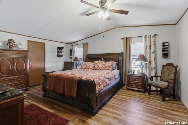 Image 9 of 26 For 197 Lake View Dr