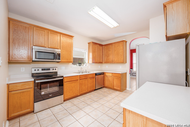 Image 13 of 35 For 2438 Encino Cedros