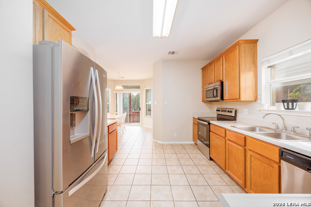 Image 15 of 35 For 2438 Encino Cedros