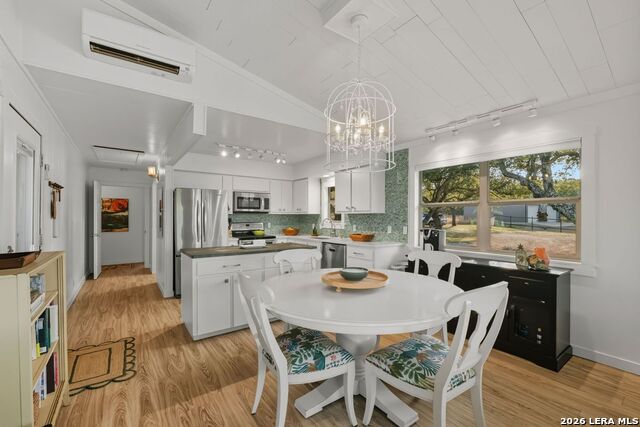 Image 15 of 78 For 746 Trail Rock Drive