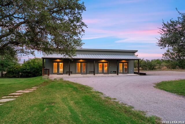 Image 27 of 78 For 746 Trail Rock Drive