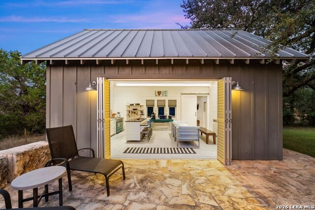 Image 32 of 78 For 746 Trail Rock Drive