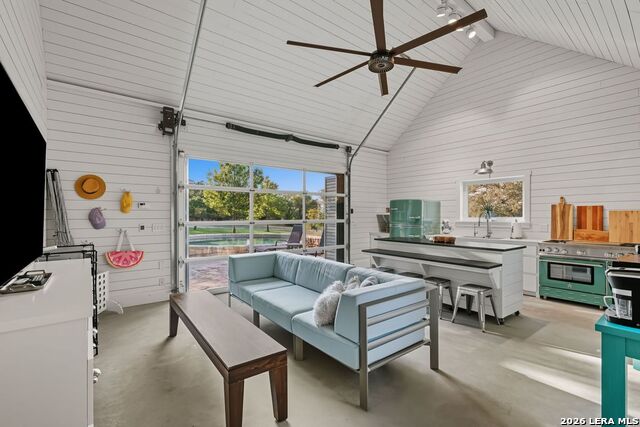 Image 33 of 78 For 746 Trail Rock Drive