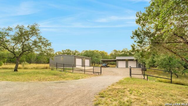 Image 52 of 78 For 746 Trail Rock Drive