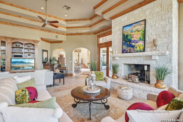 Image 20 of 107 For 2121 Landmark Lane