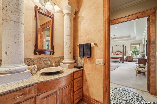 Image 46 of 107 For 2121 Landmark Lane