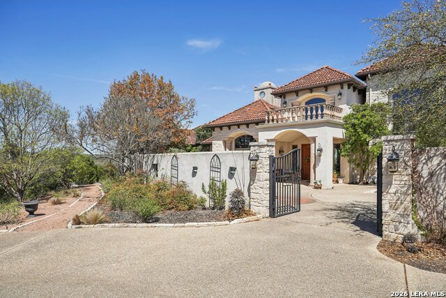 Image 5 of 107 For 2121 Landmark Lane